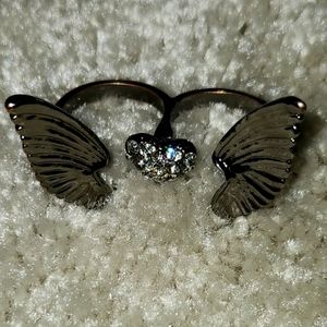 Two finger ring
